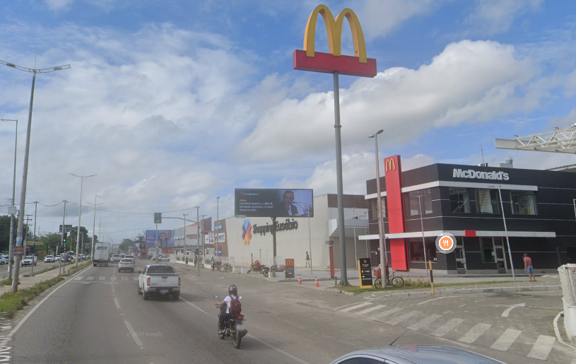 Qual o per&iacute;odo ideal  de an&uacute;ncio em outdoor pra fortalecer a marca no mercado?