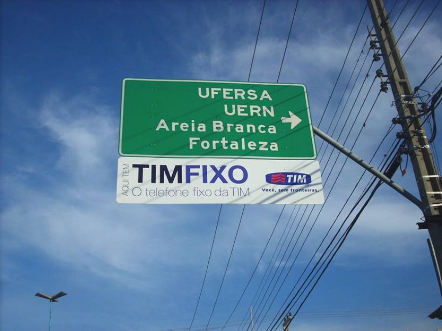 O que s&atilde;o Placas de Sinaliza&ccedil;&atilde;o Tur&iacute;stica