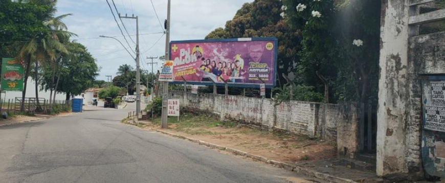 Outdoor em Parnamirim Em ponto Tur&iacute;stico